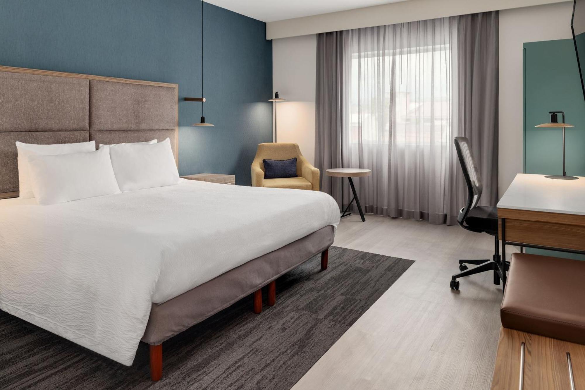 Hotel Courtyard By Marriott San Jose Airport 3*