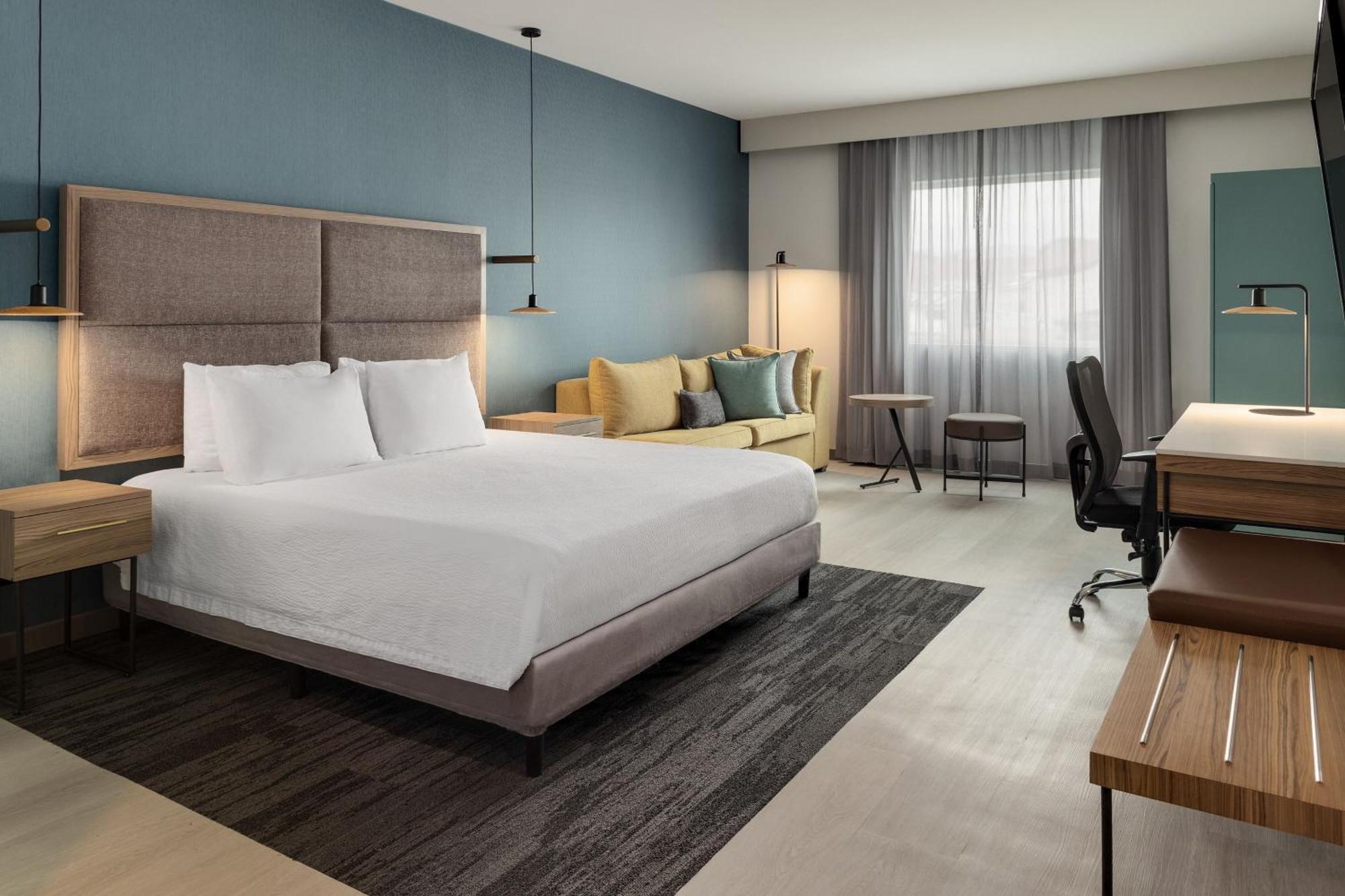Courtyard By Marriott San Jose Airport