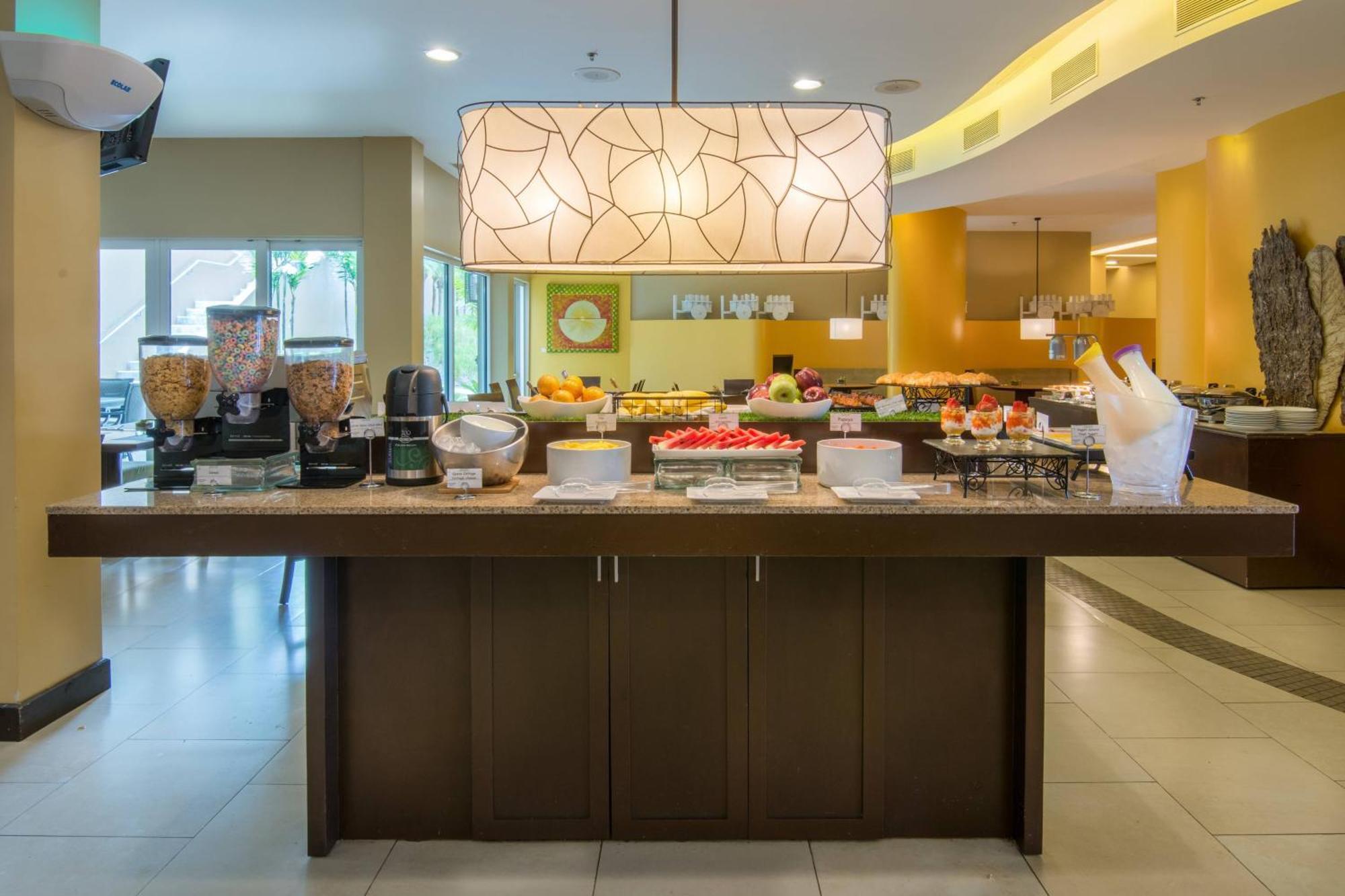 Hotel Courtyard By Marriott San Jose Airport