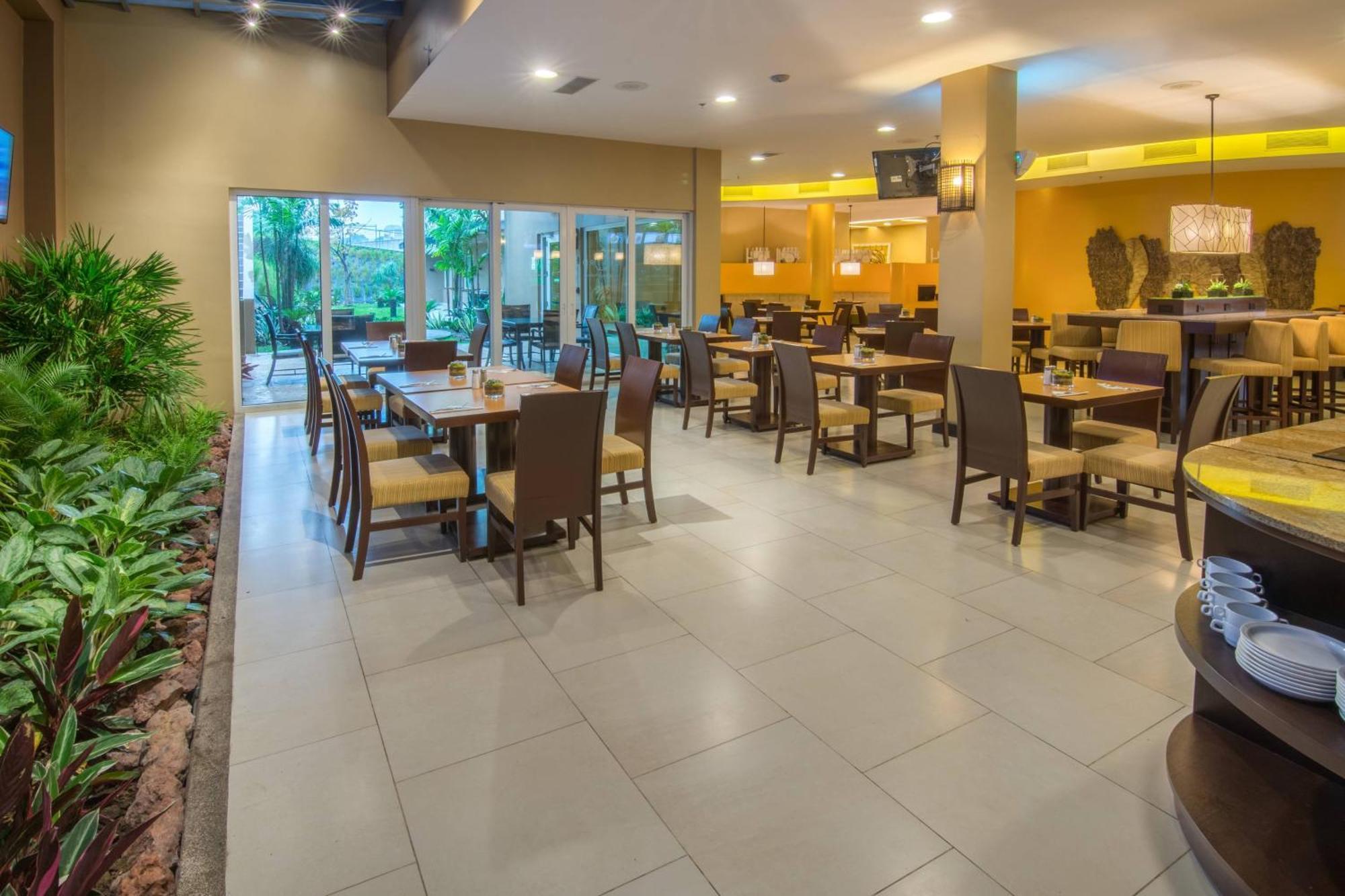 Courtyard By Marriott San Jose Airport Alajuela