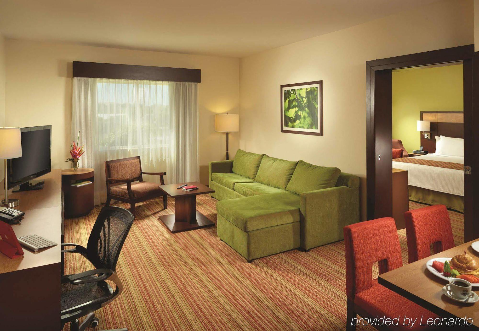 Courtyard By Marriott San Jose Airport 3*