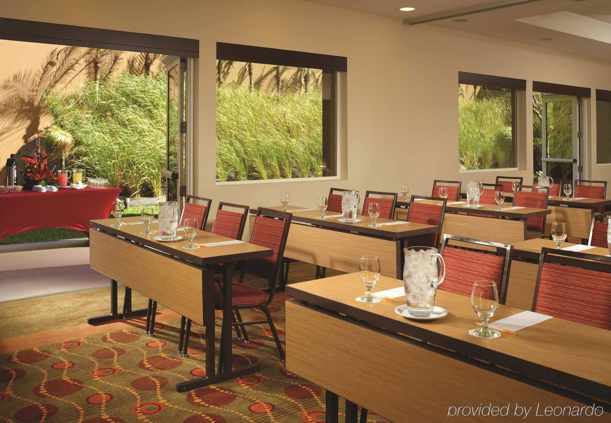 Courtyard By Marriott San Jose Airport Hotel 3*